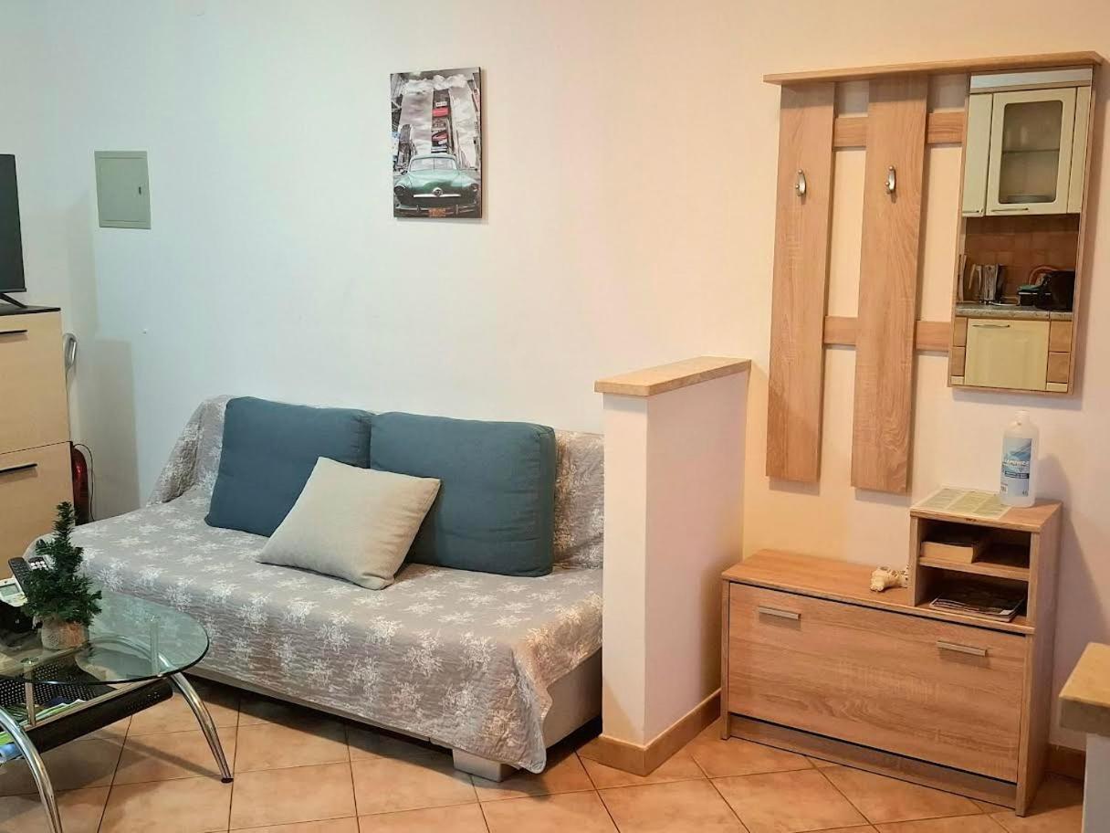 Apartmani Delas Pjescana Uvala Zewnętrze zdjęcie